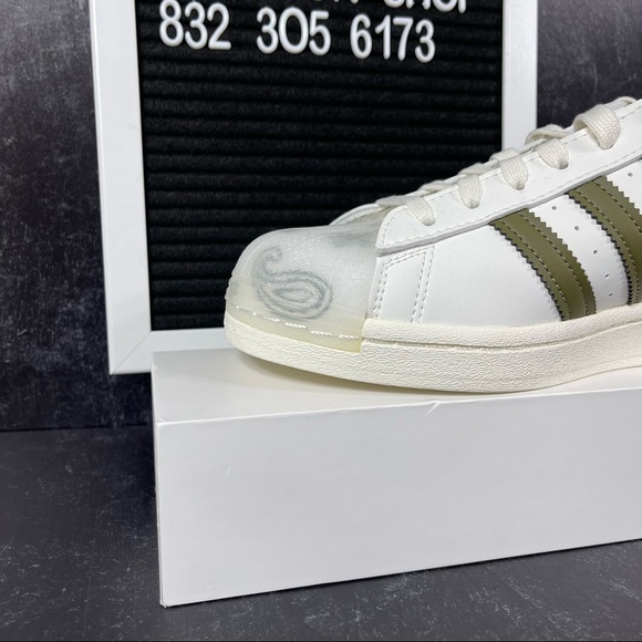 ADIDAS SUPERSTAR BANDANA OFF WHITE FOCUS ORANGE MENS SHOES SIZE 8 GREEN NEW - Picture 6 of 10